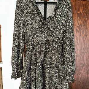 Lulu's Black, White, Pink floral Long Sleeve Dress